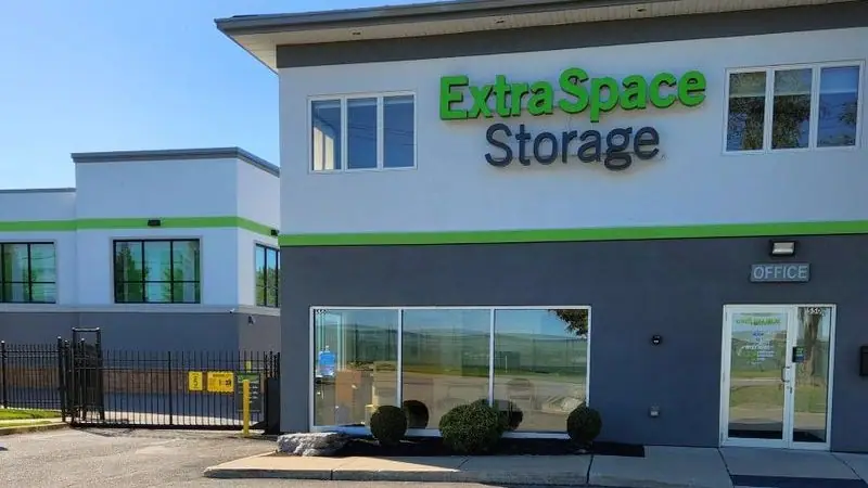 Extra Space Storage, RV storage in Buffalo