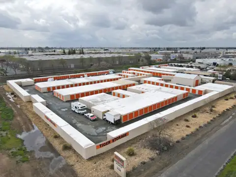 Tiger Self Storage in Sacramento, CA