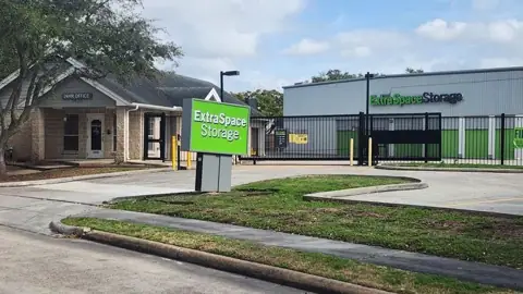 Extra Space Storage in Houston, TX