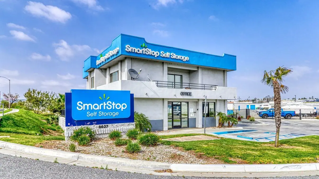 SmartStop Self Storage, RV storage in Riverside