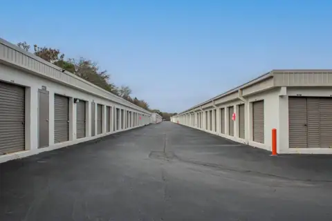 Public Storage photo 2