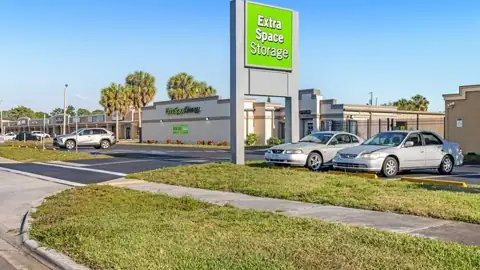 Extra Space Storage in Bradenton, FL