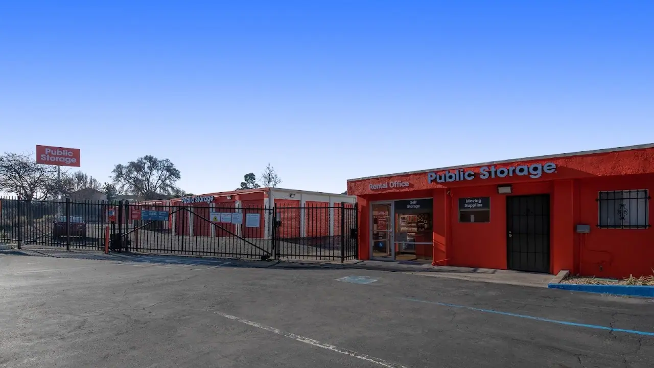 Public Storage, RV storage in Vallejo