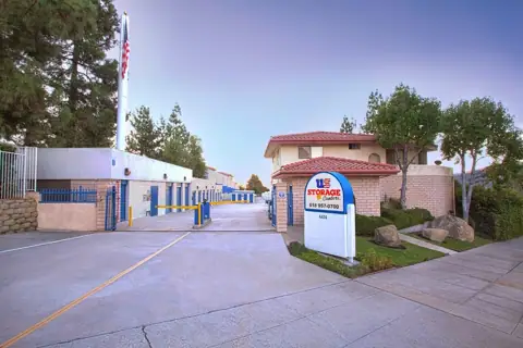 US Storage Centers in La Crescenta-Montrose, CA