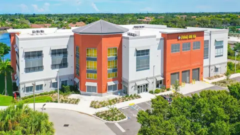 Storage King USA in Margate, FL